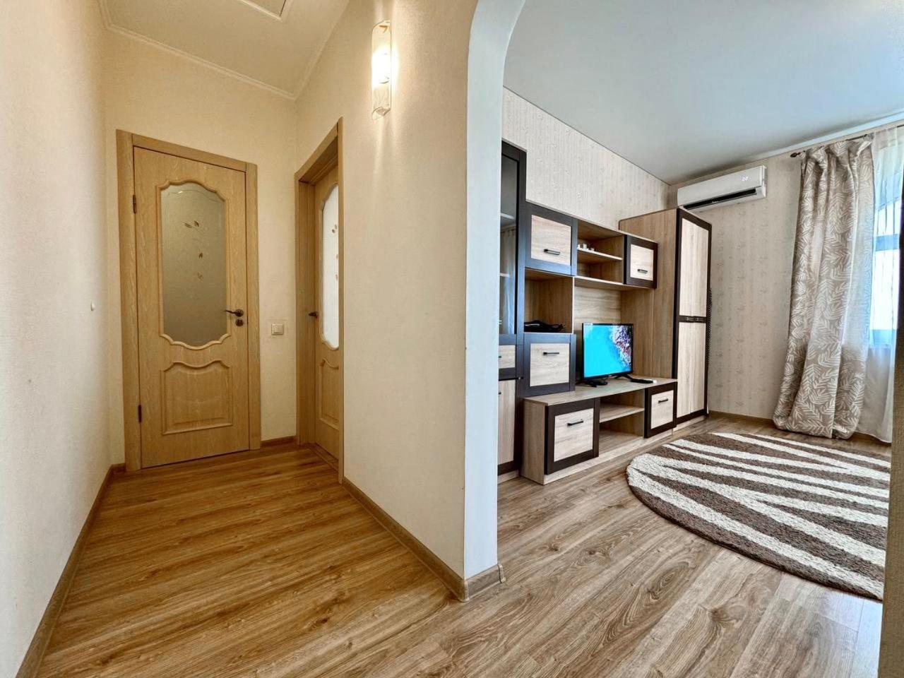 Apartpoltava Новий Будинок, В Самому Центрі 2-Окремі Кімнати, Панорамний Балкон Dış mekan fotoğraf