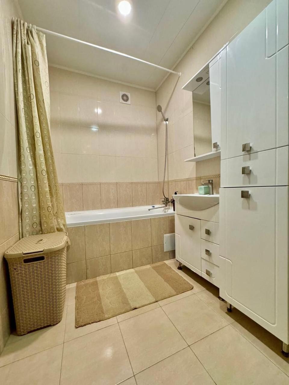 Apartpoltava Новий Будинок, В Самому Центрі 2-Окремі Кімнати, Панорамний Балкон Dış mekan fotoğraf